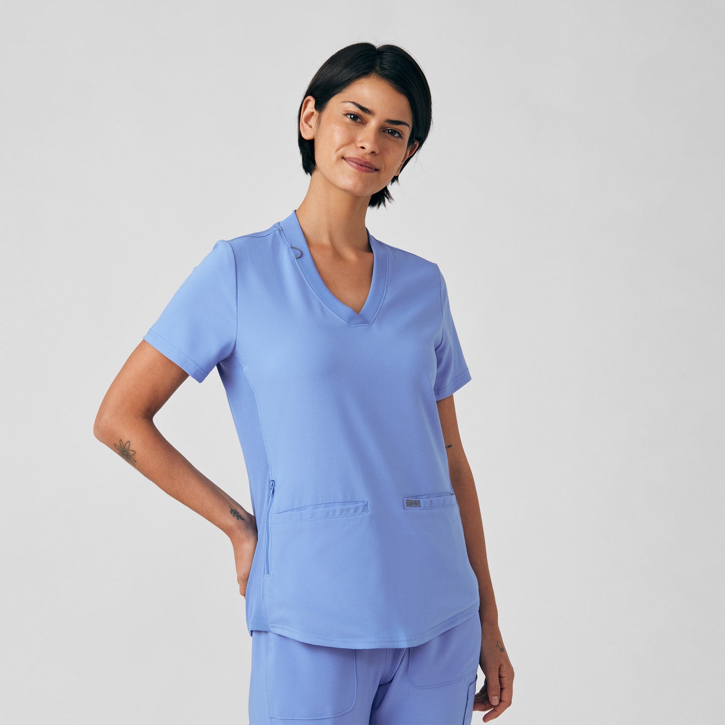 Landau Forward Women's 3-Pocket V-Neck Scrub Top