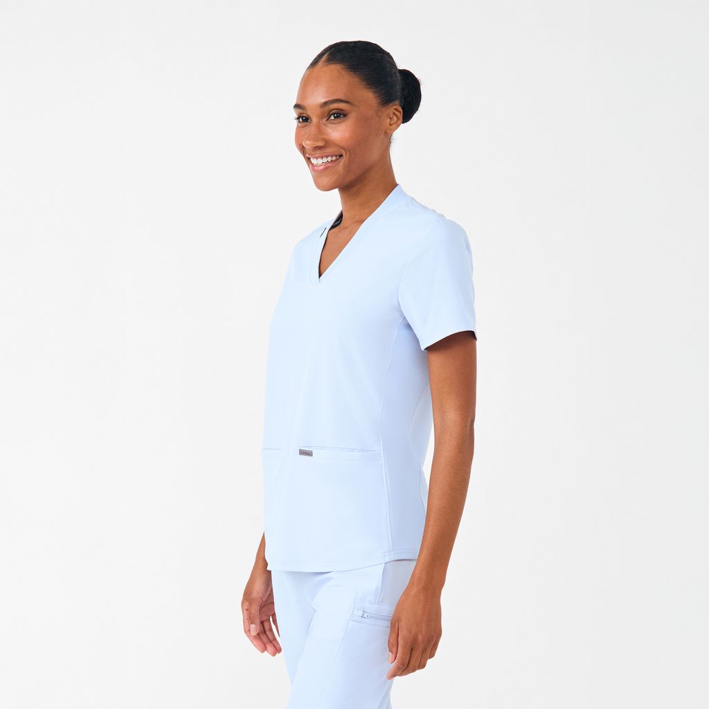 Landau Forward Women's 3-Pocket V-Neck Scrub Top