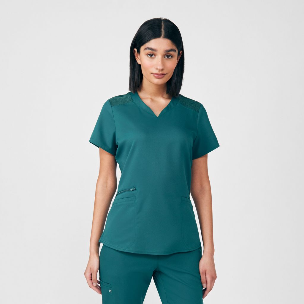 WOMEN'S - White Cross VIBE Women's 3-Pocket V-Neck Scrub Tall